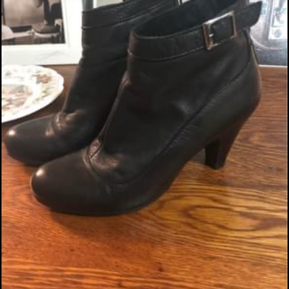 Women’s Browns black leather booties - size 7 - Picture 1 of 4